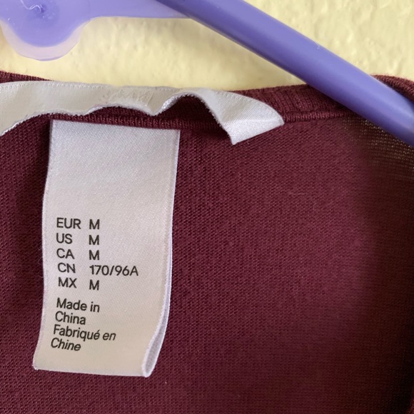 Ruffle v-neck tank - Picture 3 of 3